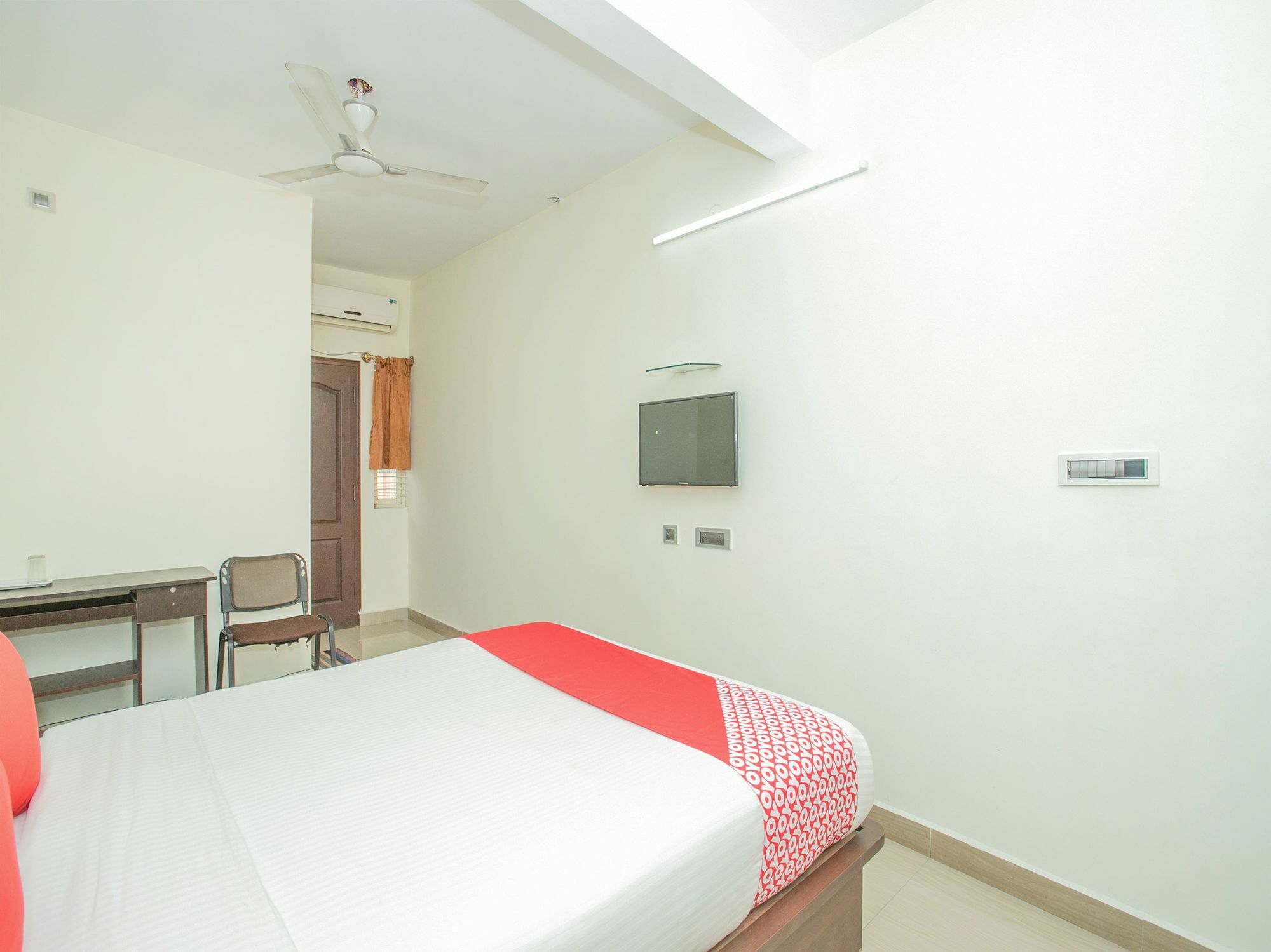 Oyo 13170 Victory Suites Bangalore Exterior photo